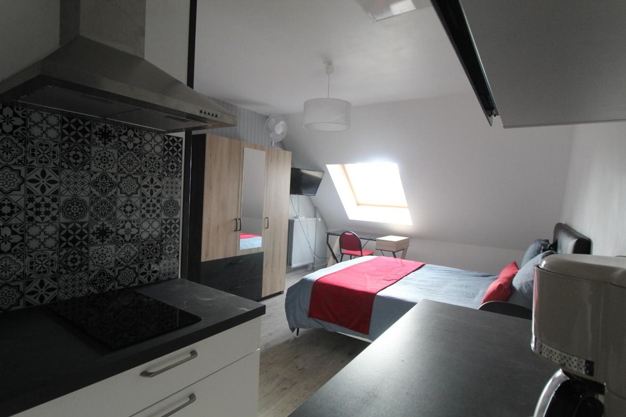 Studio Ouest Cuisine Prive Proche Centre Ville Loudéac Dış mekan fotoğraf